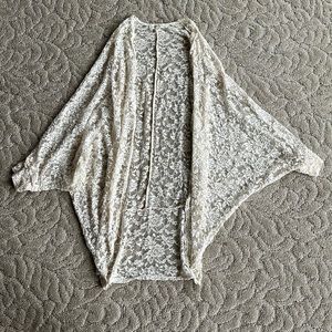 Painted Threads Lace Cardigan Size Medium